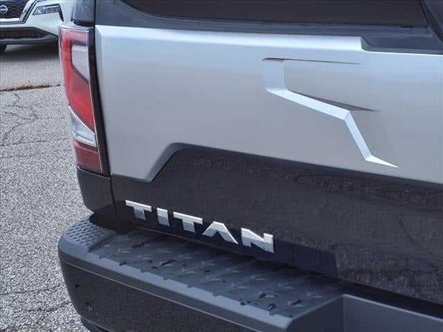 2024 Nissan Titan Platinum Reserve
